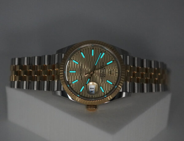 Rolex 126233 DATEJUST 36 18K GOLD STEEL GOLDEN MOTIF DIAL JUBILEE 2023 FULL SET - Image 11