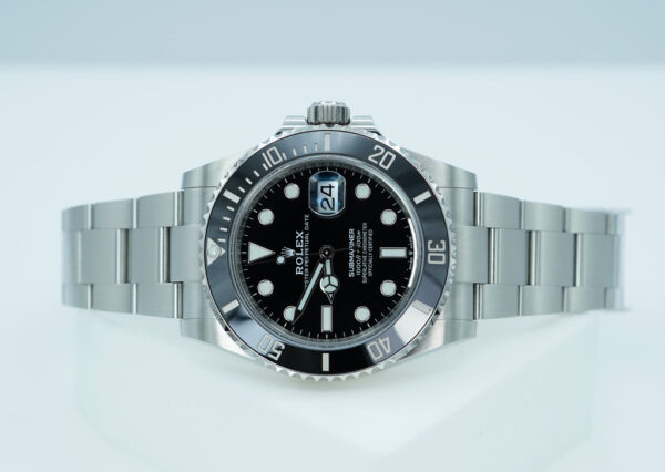Rolex 126610LN SUBMARINER DATE 41 NEW MODEL 2023 WARRANTY FULL SET - Image 10
