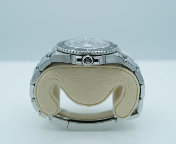 Rolex 126610LN SUBMARINER DATE 41 NEW MODEL 2023 WARRANTY FULL SET - Image 4