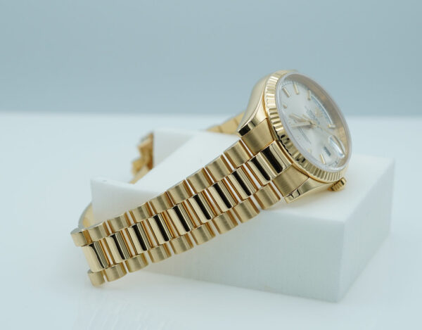 Rolex 118238 DAY DATE 36MM YELLOW GOLD SILVER STICK DIAL PRESIDENT RSC SERVICED - Image 6