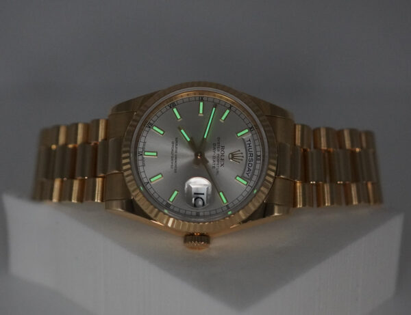 Rolex 118238 DAY DATE 36MM YELLOW GOLD SILVER STICK DIAL PRESIDENT RSC SERVICED - Image 10