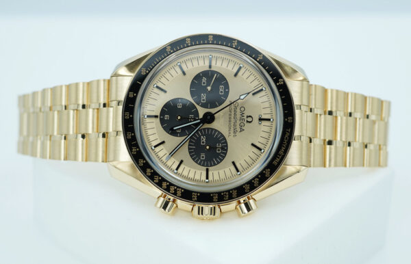 Omega SPEEDMASTER MOONWATCH MOONSHINE GOLD PANDA DIAL BRACELET 2023 FULL SET - Image 9