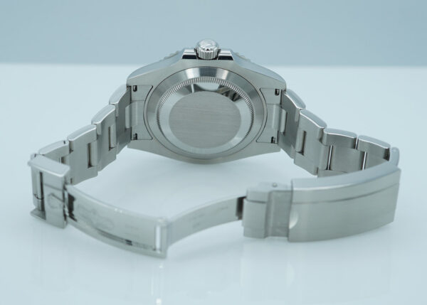 Rolex 126610LV SUBMARINER 41 GREEN MARK 1 BEZEL 2022 WARRANTY FULL SET - Image 8