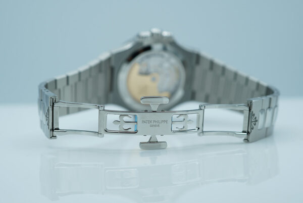 Patek PHILIPPE 5726 NAUTILUS ANNUAL CALENDAR MOONPHASE BLUE DIAL 2023 FULL SET - Image 8