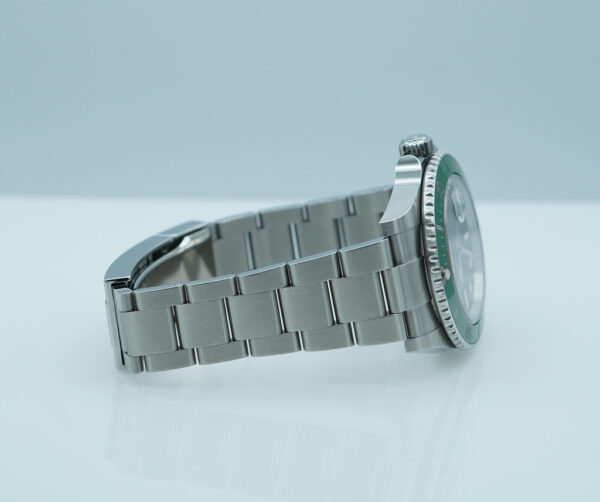 Rolex 126610LV SUBMARINER 41 GREEN MARK 2 BEZEL BLACK DIAL 2024 FULL SET - Image 5