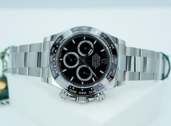 BRAND NEW Rolex 126500LN DAYTONA STAINLESS STEEL BLACK DIAL NEW MODEL 2025 FULL SET - Image 9