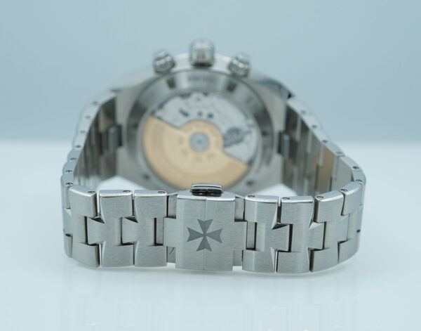Vacheron CONSTANTIN OVERSEAS CHRONOGRAPH 5520V PANDA DIAL 2024 NEW MODEL - Image 7