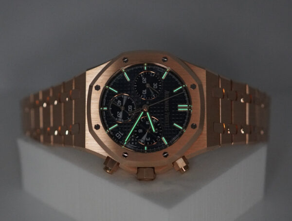 BRAND NEW Audemars PIGUET ROYAL OAK CHRONOGRAPH 26240OR ROSE GOLD BLUE DIAL BRACELET FULL SET - Image 11