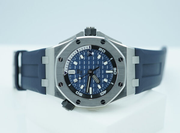 Audemars PIGUET ROYAL OAK OFFSHORE DIVER 15720ST BLUE DIAL 2023 WARRANTY FULL SET - Image 10