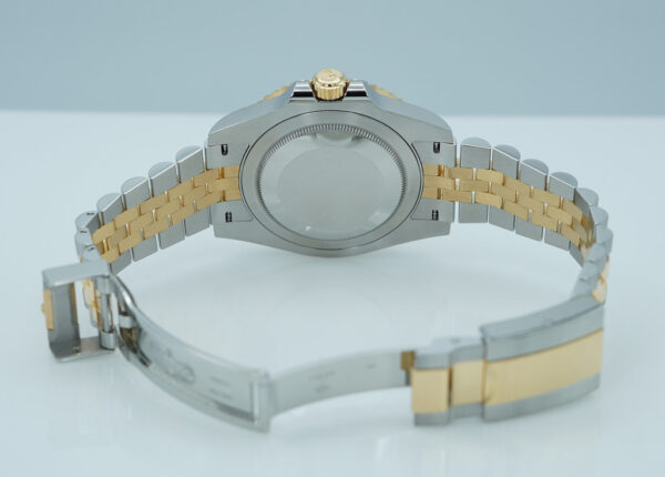 Rolex 126713GRNR GMT MASTER 2 GREY BLACK BEZEL JUBILEE BAND 2024 WARRANTY FULL SET - Image 8