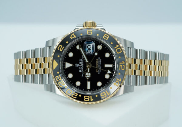 Rolex 126713GRNR GMT MASTER 2 GREY BLACK BEZEL JUBILEE BAND 2024 WARRANTY FULL SET - Image 10