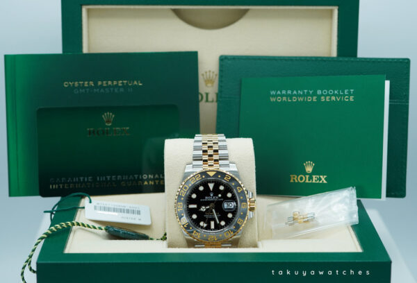 Rolex 126713GRNR GMT MASTER 2 GREY BLACK BEZEL JUBILEE BAND 2024 WARRANTY FULL SET - Image 2