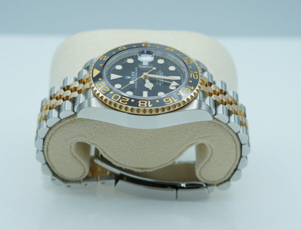 Rolex 126713GRNR GMT MASTER 2 GREY BLACK BEZEL JUBILEE BAND 2024 WARRANTY FULL SET - Image 3