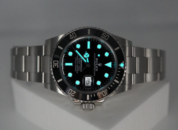 Rolex 126610LN SUBMARINER DATE 41 NEW MODEL 2023 WARRANTY FULL SET - Image 11
