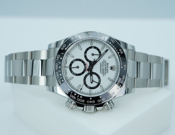 Rolex 126500LN DAYTONA STEEL WHITE DIAL NEW MODEL 2024 WARRANTY FULL SET - Image 9