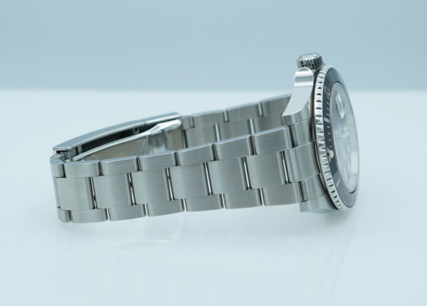 Rolex 126610LN SUBMARINER DATE 41 NEW MODEL 2023 WARRANTY FULL SET - Image 6