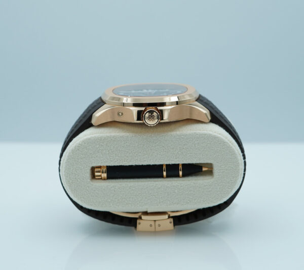 Patek PHILIPPE 5164R ROSE GOLD AQUANAUT TRAVEL TIME 2024 NEW MOVEMENT FULL SET - Image 3