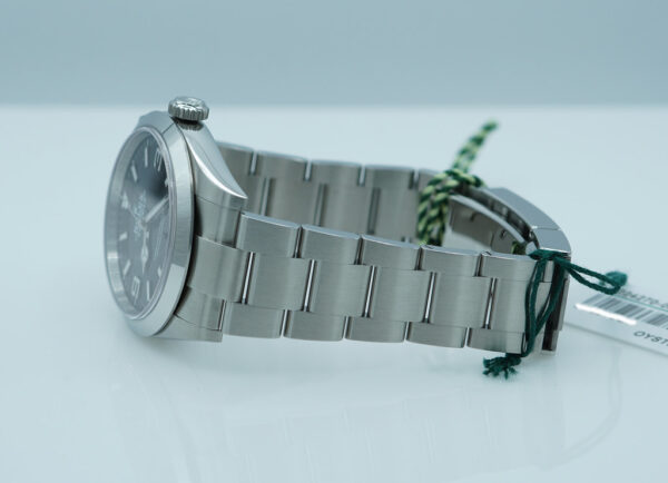 BRAND NEW Rolex 224270 EXPLORER FULL LUME DIAL NEW MODEL 40MM 2025 FULL SET - Image 5