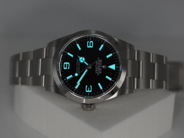 Rolex 224270 EXPLORER FULL LUME DIAL NEW MODEL 40MM 2023 WARRANTY FULL SET - Image 11