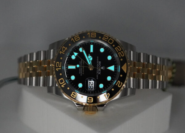 BRAND NEW Rolex 126713GRNR GMT MASTER 2 GREY BLACK BEZEL JUBILEE BAND 2025 FULL SE - Image 11