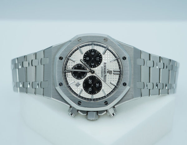 Audemars PIGUET ROYAL OAK CHRONOGRAPH WHITE PANDA DIAL 26331ST FULL SET - Image 9
