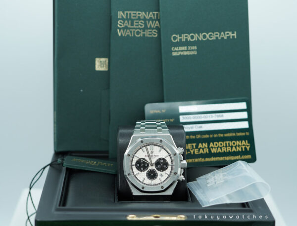 Audemars PIGUET ROYAL OAK CHRONOGRAPH WHITE PANDA DIAL 26331ST FULL SET - Image 2