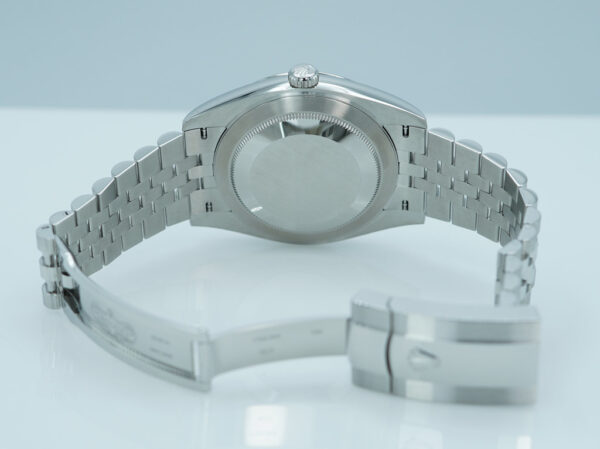 Rolex 126300 DATEJUST 41 MINT GREEN DIAL JUBILEE BAND 2024 WARRANTY FULL SET - Image 8