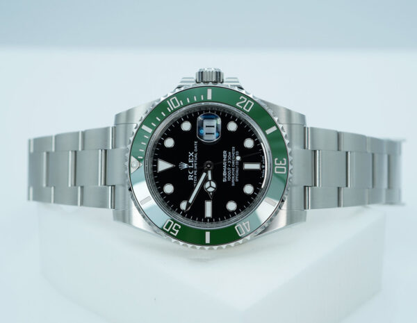 Rolex 126610LV SUBMARINER 41 GREEN MARK 2 BEZEL BLACK DIAL 2024 FULL SET - Image 10