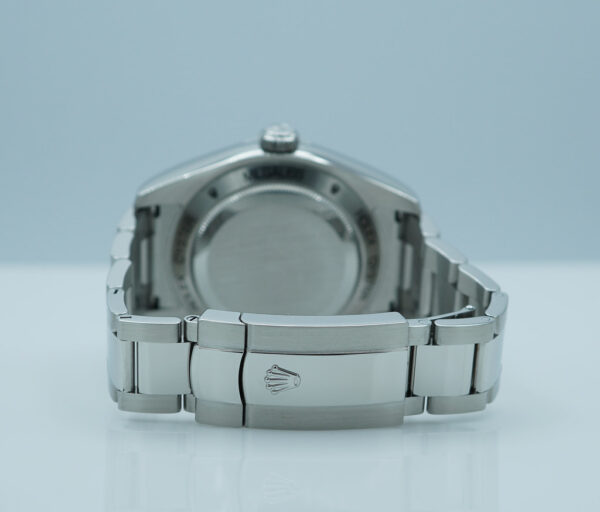 Rolex 116400GV MILGAUSS GREEN CRYSTAL BLACK DIAL 2021 WARRANTY FULL SET - Image 7