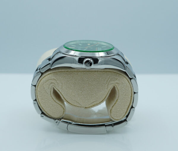 Rolex 116400GV MILGAUSS GREEN CRYSTAL BLACK DIAL 2021 WARRANTY FULL SET - Image 4