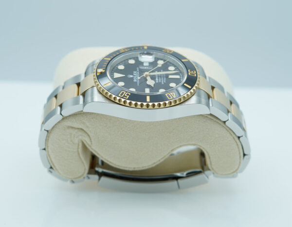 Rolex 126613LN SUBMARINER YELLOW GOLD STEEL BLACK DIAL 2020 FULL SET - Image 4