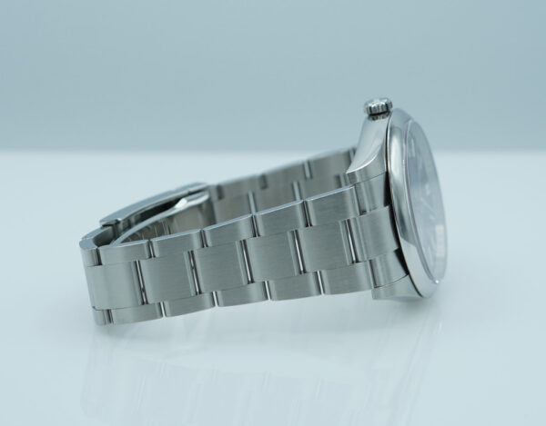 Rolex 124300 OYSTER PERPETUAL 41 BLUE DIAL 2025 WARRANTY FULL SET - Image 5