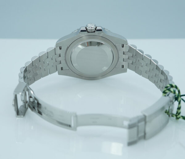 BRAND NEW Rolex 126710BLRO PEPSI GMT MASTER II RED BLUE JUBILEE BAND 2025 FULL SET - Image 8