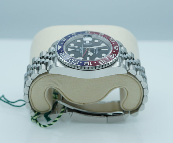 BRAND NEW Rolex 126710BLRO PEPSI GMT MASTER II RED BLUE JUBILEE BAND 2025 FULL SET - Image 3