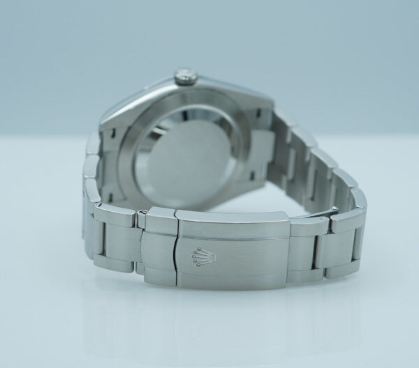 Rolex 124300 OYSTER PERPETUAL 41 BLUE DIAL 2025 WARRANTY FULL SET - Image 7