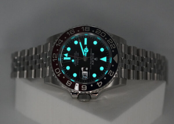 Rolex 126710BLRO PEPSI GMT MASTER 2 RED BLUE BEZEL JUBILEE BAND 2020 FULL SET - Image 11