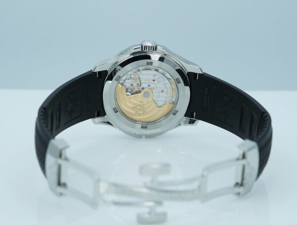 Patek PHILIPPE 5164A AQUANAUT TRAVEL TIME STAINLESS STEEL 2020 FULL SET - Image 8