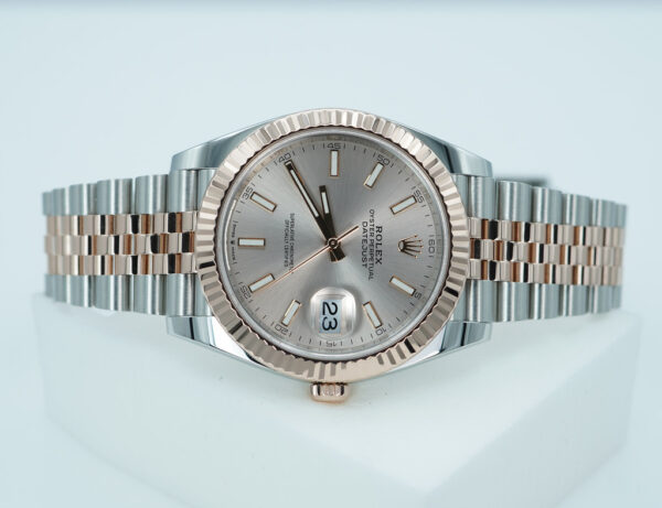Rolex 126331 DATEJUST 41 ROSE GOLD STEEL SUNDUST DIAL JUBILEE BAND 2024 FULL SET - Image 9