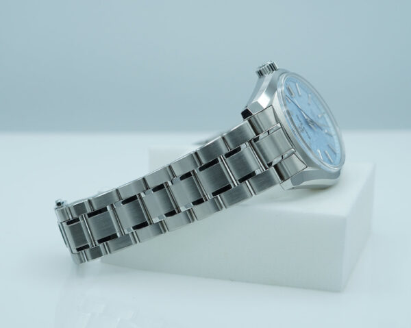 Grand Seiko HERITAGE SBGH295 Sōkō FROST ICE BLUE 2022 WARRANTY FULL SET - Image 5