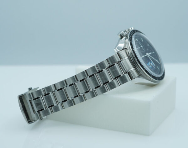 Omega SPEEDMASTER MOONWATCH SNOOPY EYES ON THE STARS LIMITED EDITION FULL SET - Image 5