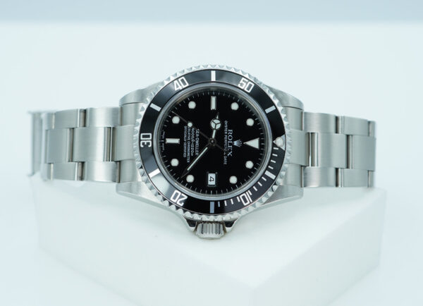 Rolex 16600 SEA-DWELLER 4000 NO HOLE CASE D SERIAL 40MM BOX PAPERS - Image 9