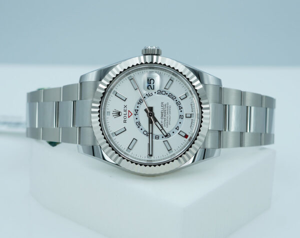 BRAND NEW Rolex 336934 SKY-DWELLER WHITE DIAL OYSTER BAND NEW MODEL 2025 FULL SET - Image 10