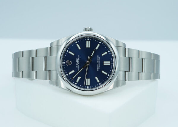 Rolex 124300 OYSTER PERPETUAL 41 BLUE DIAL 2022 WARRANTY FULL SET - Image 10