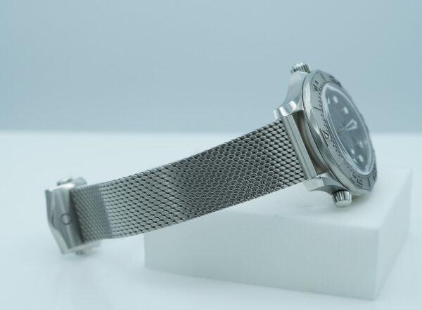 Omega SEAMASTER DIVER 300M STAINLESS STEEL TITANIUM BEZEL 2025 MODEL FULL SET - Image 5
