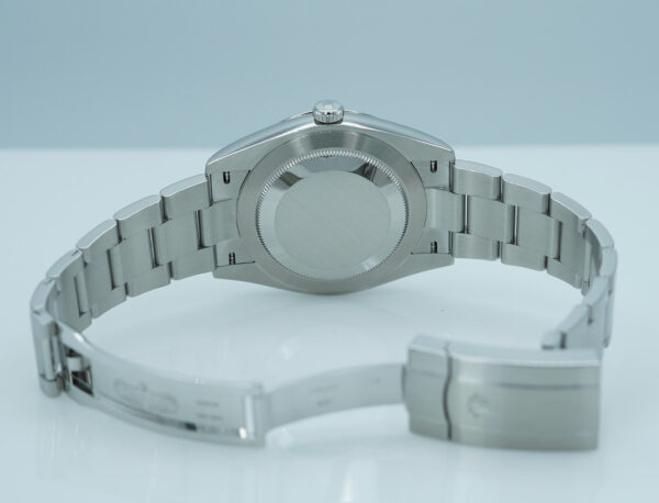Rolex 124300 OYSTER PERPETUAL 41 GREEN DIAL 2022 WARRANTY FULL SET - Image 8