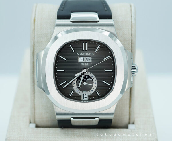 Patek PHILIPPE 5726A NAUTILUS STAINLESS STEEL ANNUAL CALENDAR GREY DIAL 2021 FULL SET