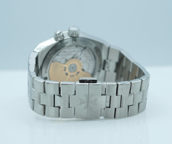 Vacheron CONSTANTIN OVERSEAS DUAL TIME 7900V SILVER DIAL 2022 WARRANTY FULL SET - Image 7