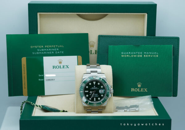 Rolex 116610LV SUBMARINER HULK GREEN DIAL GREEN BEZEL 2019 FULL SET - Image 2
