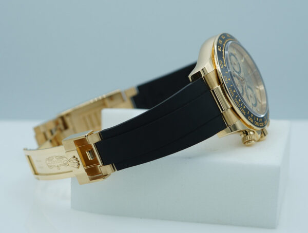 Rolex 126518LN DAYTONA YELLOW GOLD CHAMPAGNE DIAL OYSTERFLEX NEW MODEL 2024 FULL SET - Image 5