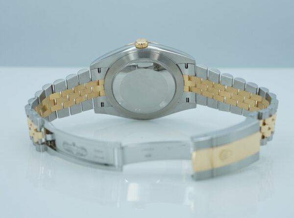 Rolex 126333 DATEJUST 41 YELLOW GOLD STEEL WIMBLEDON DIAL JUBILEE 2022 WARRANTY FULL SET - Image 8